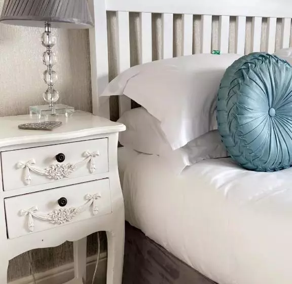 اتاق استاندارد, Tides Reach Guest House