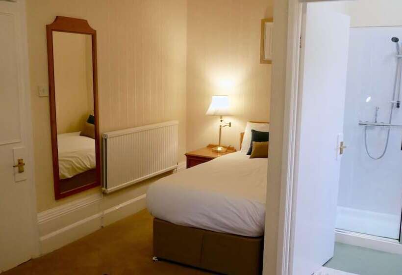 スタンダードシングルルーム, Trivelles Belforte