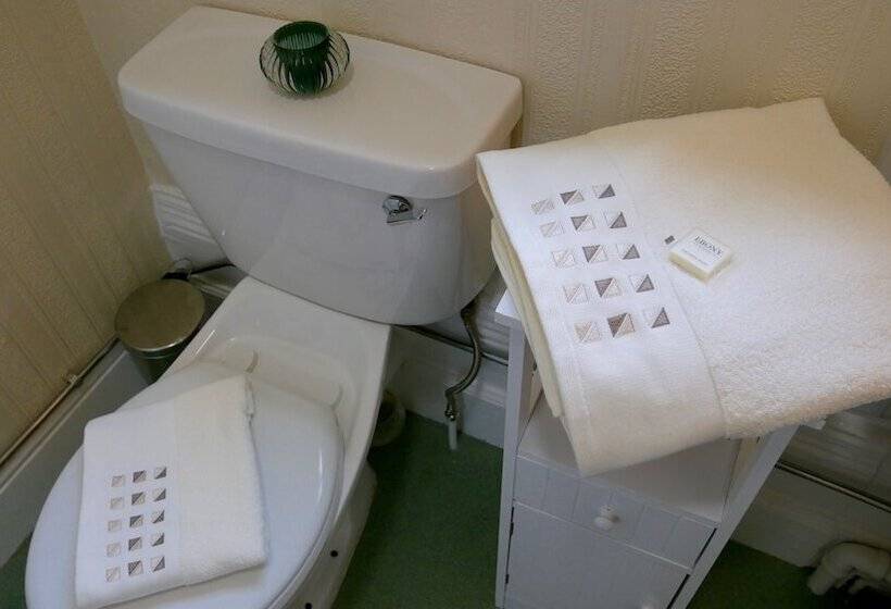 スタンダードトリプルルーム, Trivelles Belforte