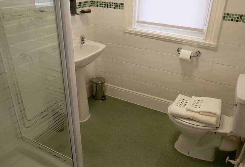 スタンダードトリプルルーム, Trivelles Belforte