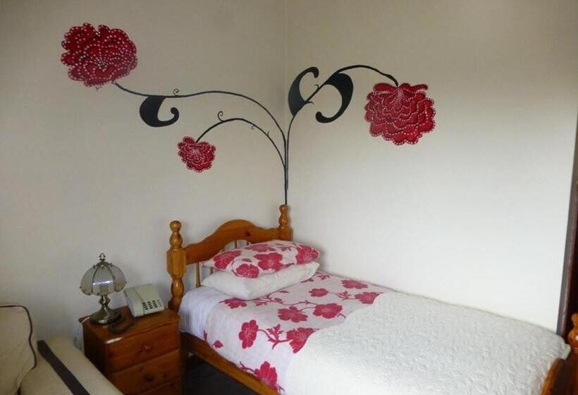 스탠다드 싱글 룸, Woodlands