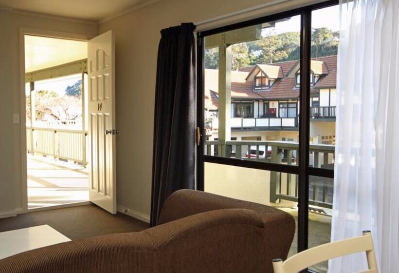 行政套房, Champers Motor Inn