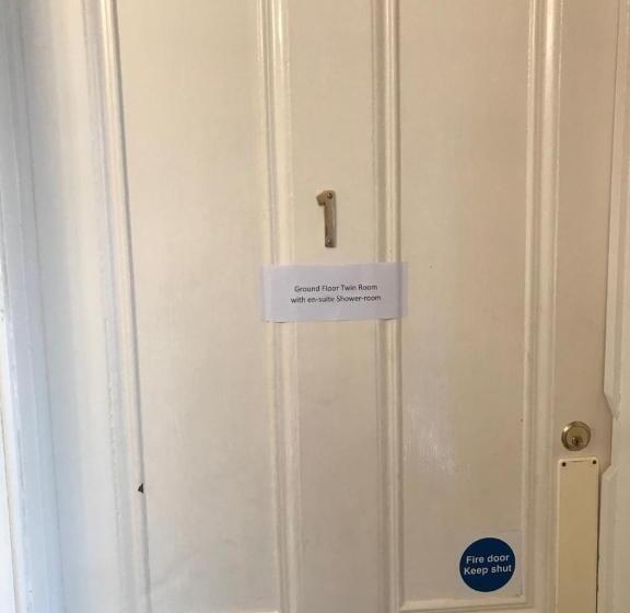 스탠다드 룸, Seamore House