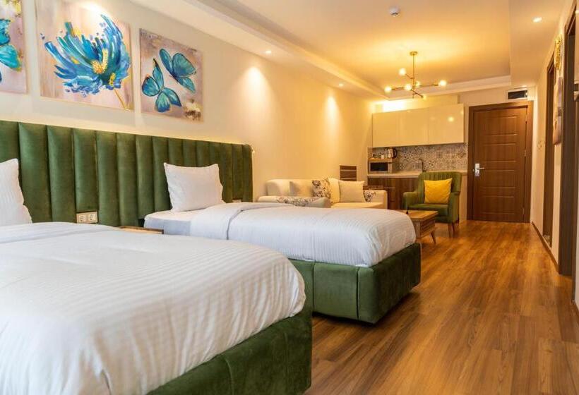 اتاق خانوادگی, Grand Luxury