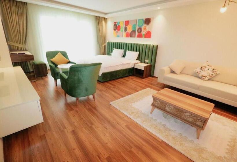 سوییت, Grand Luxury