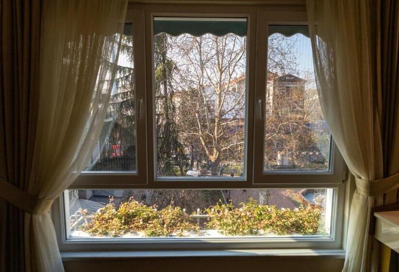 سوییت سوپریور, Grand Luxury