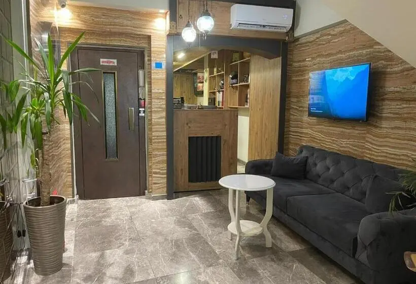 اتاق خانوادگی, Grand Luxury