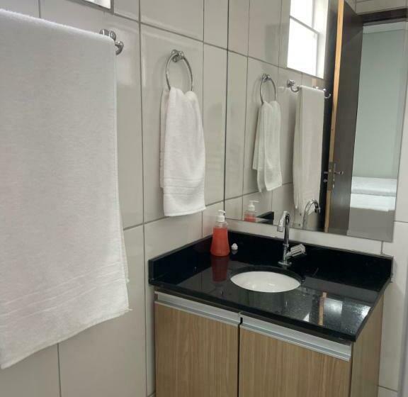 غرفة قياسية ثلاثية, Mauri Center