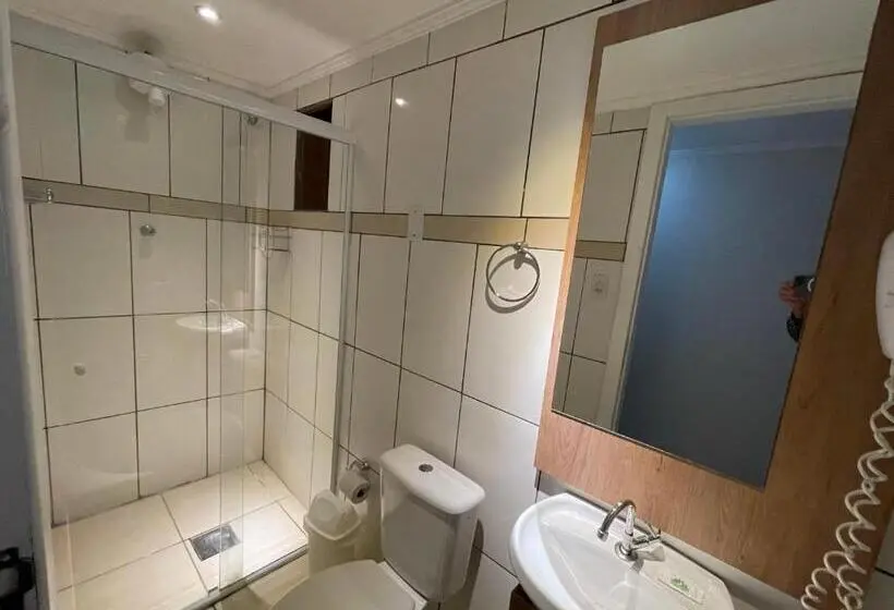 スタンダード4人部屋, Hospedar Flats & Residence
