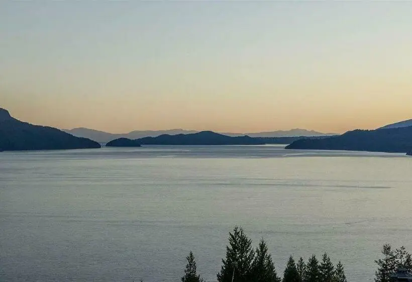 オーシャンビューデラックススイート, Vancouver Sea View Palace Inn