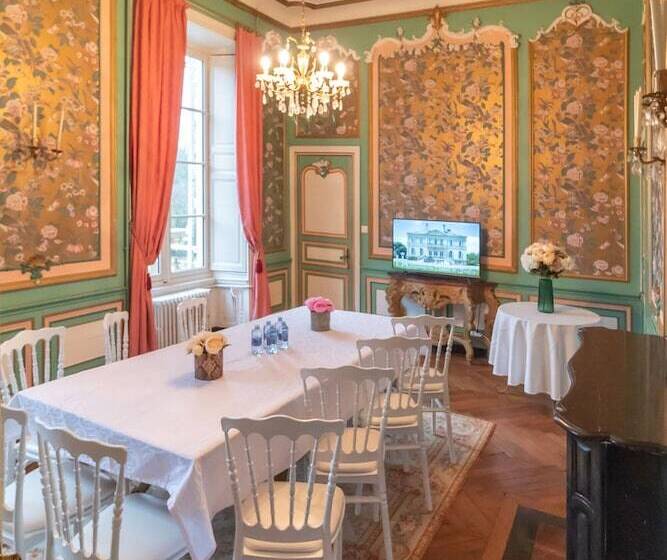 Номер Стандарт, Chateau Du Hallay
