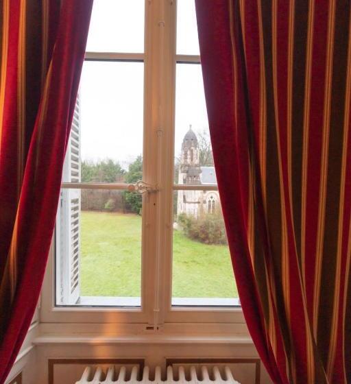 סוויטה, Chateau Du Hallay