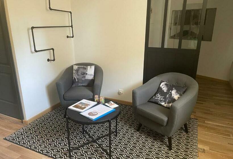 디럭스 룸, Clos Marijeanne Capmas