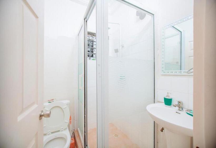 3 Bedroom Suite, Bethel Suites