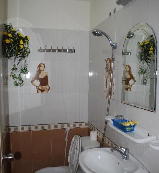 اتاق استاندارد, Lan Anh