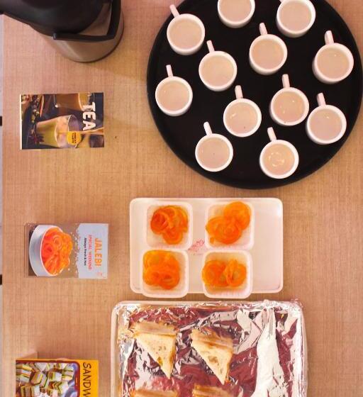 豪华房间, The कस्तूरी