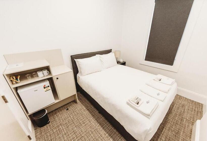 חדר סטנדרט, The Albion