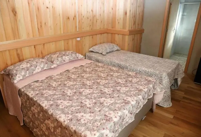 スタンダード4人部屋, Casarão Biazolli