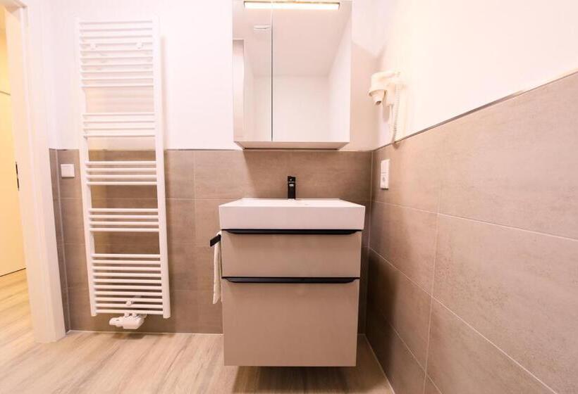 جناح عائلي, 247 Selfcheckin Pferdemarkt