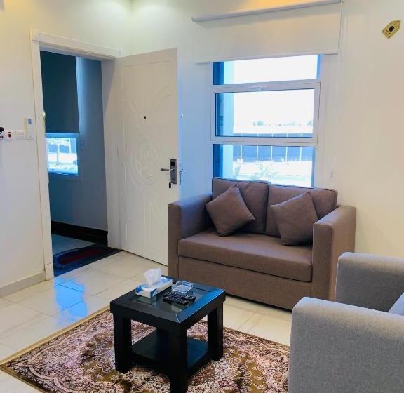 جناح مطلّ علي الحديقة, شقق الروشن الجوفي