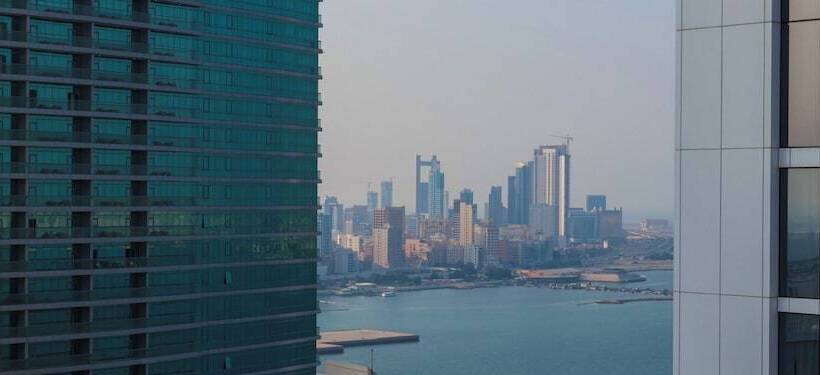 اتاق لوکس, The Seven