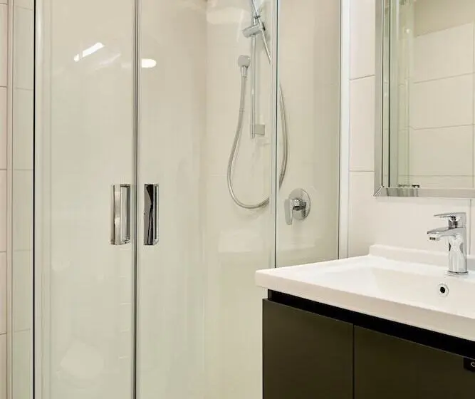 デラックススタジオ, Sojourn Apartment Hotel Ghuznee