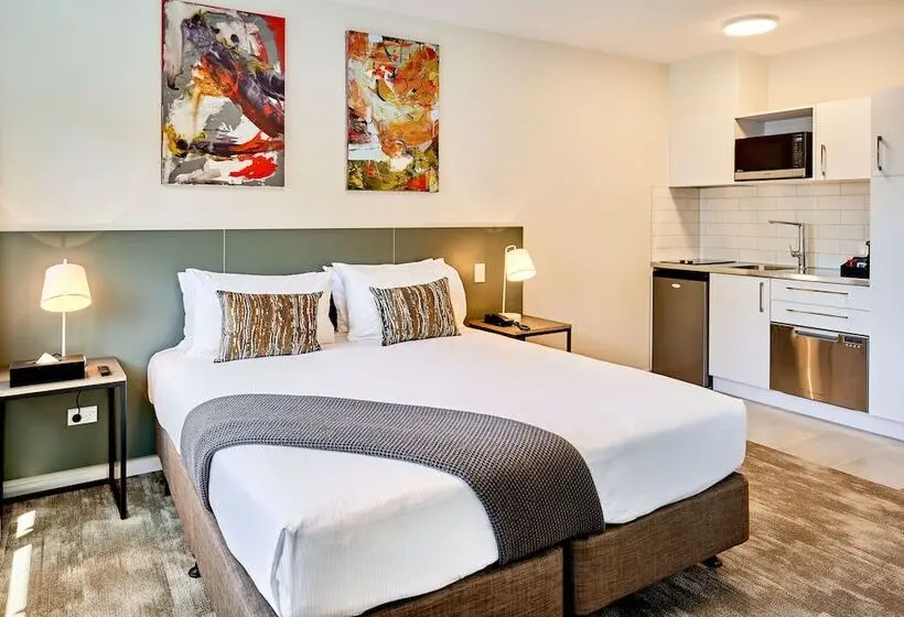デラックススタジオ, Sojourn Apartment Hotel Ghuznee