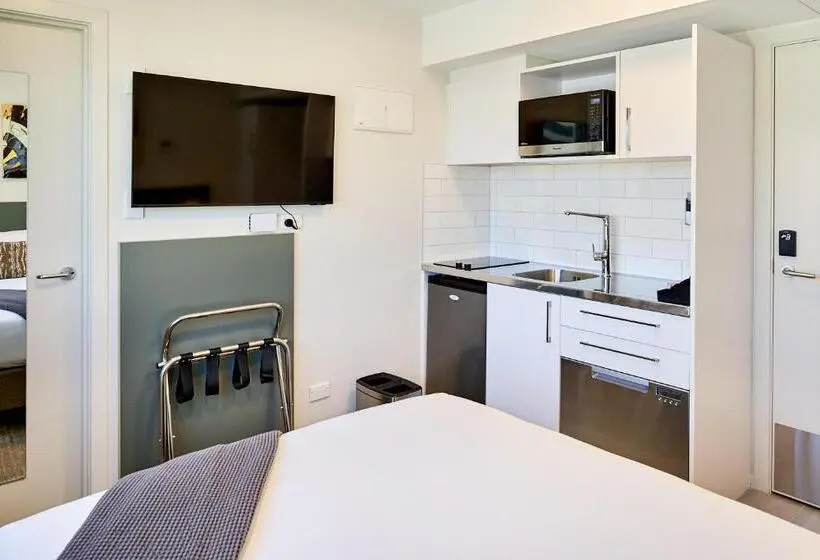 スタンダードスタジオ, Sojourn Apartment Hotel Ghuznee