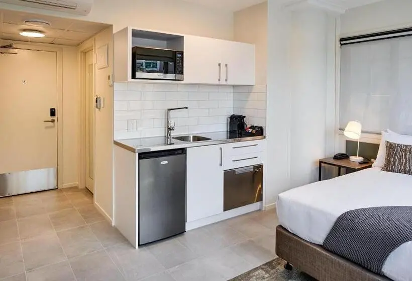 スタンダードスタジオ, Sojourn Apartment Hotel Ghuznee