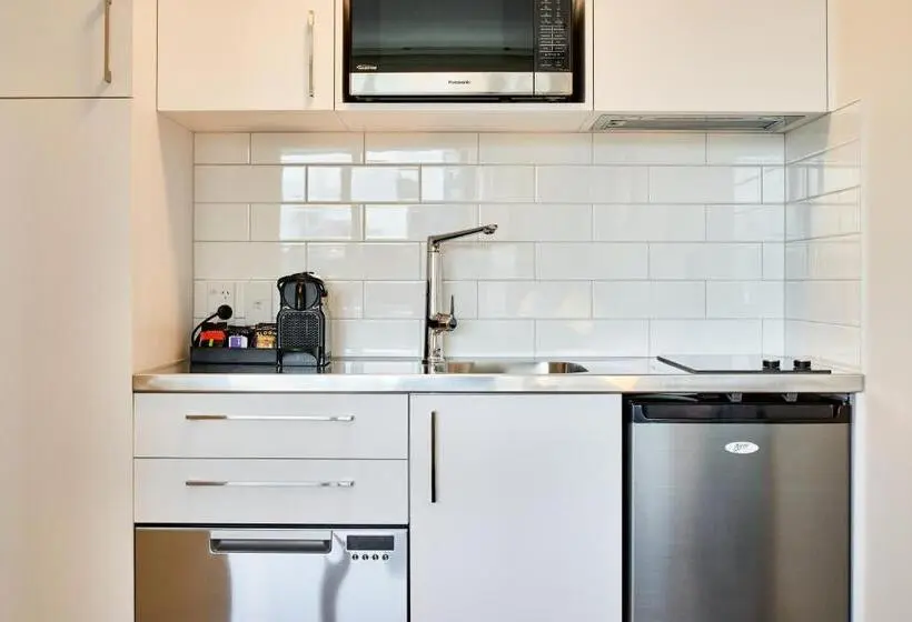 デラックススタジオ, Sojourn Apartment Hotel Ghuznee
