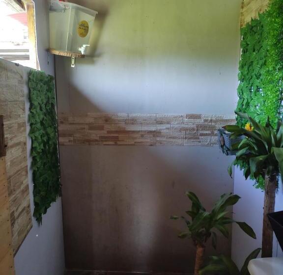 חדר משפחתי צדדי נוף לים, Baru Jet Set Beach & Hostal