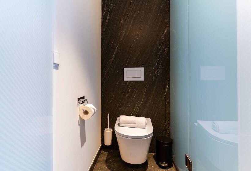 غرفة قياسية, Das Flint