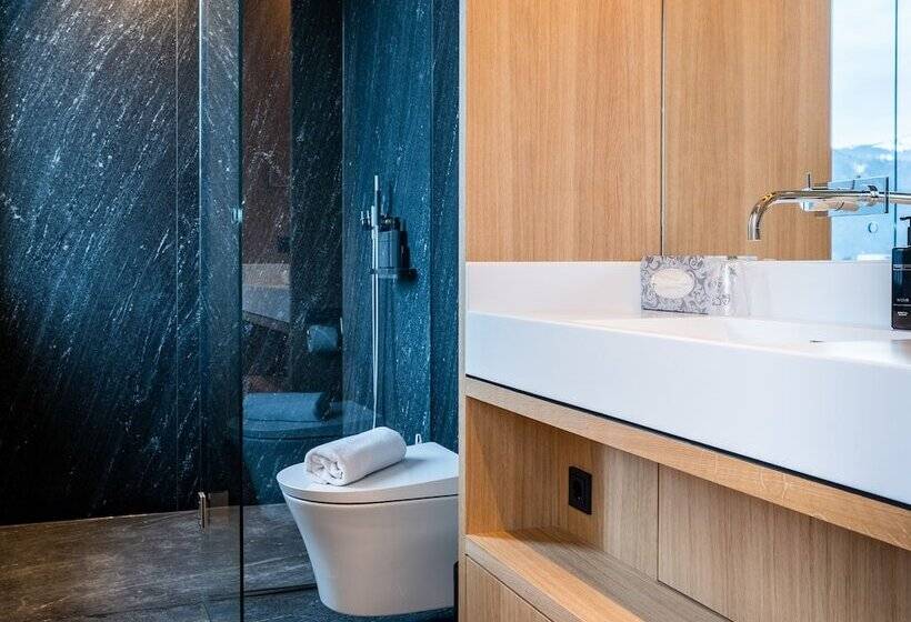 غرفة قياسية, Das Flint