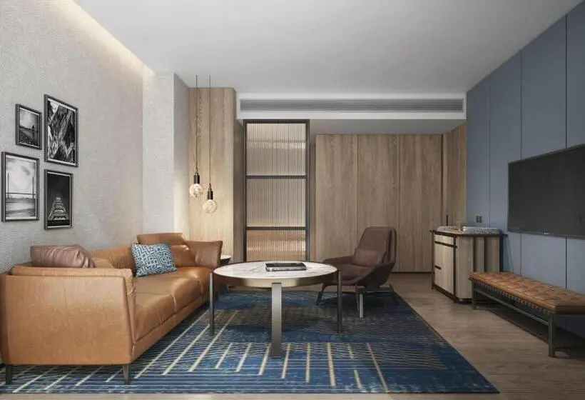 キングサイズベッドのデラックススイート, Four Points By Sheraton Nanchang, Xihu