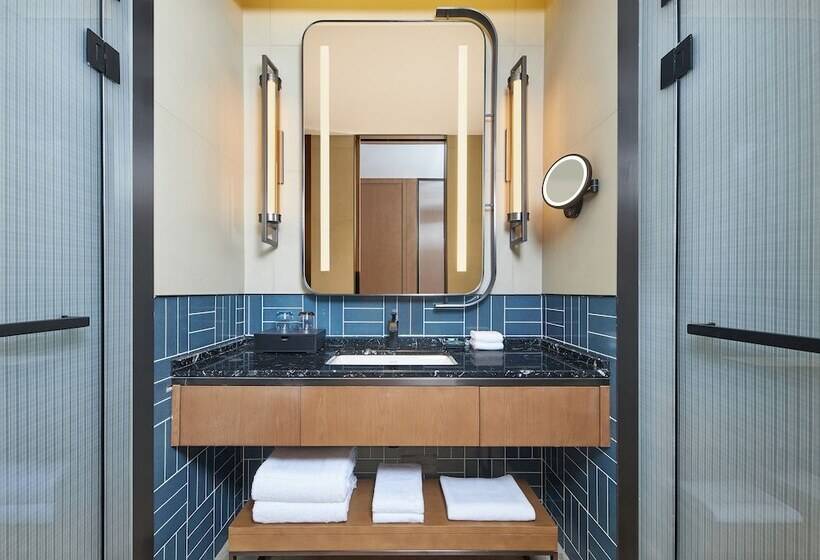 Номер Premium с Балконом, Four Points By Sheraton Nanchang, Xihu