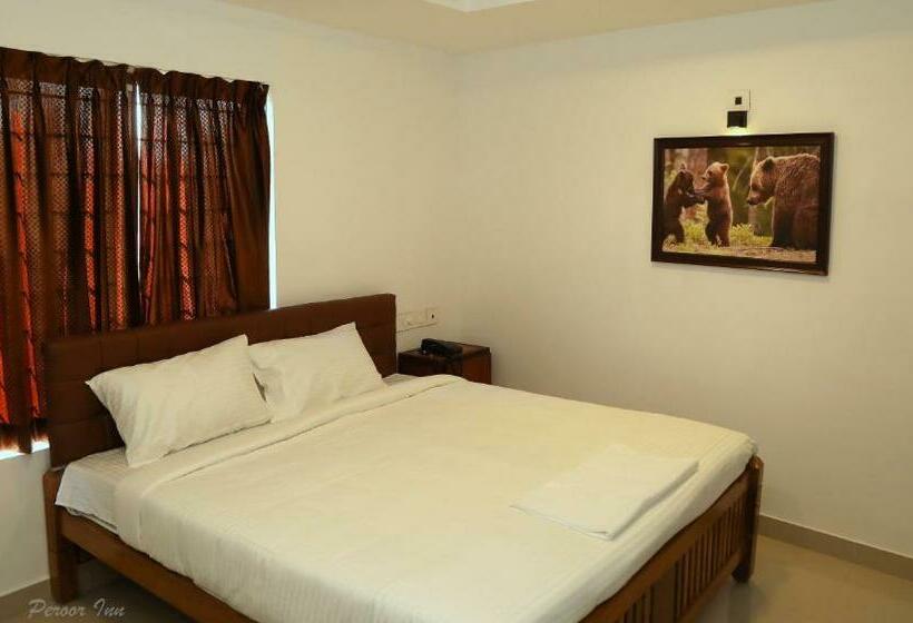 اتاق لوکس, Peroor Inn