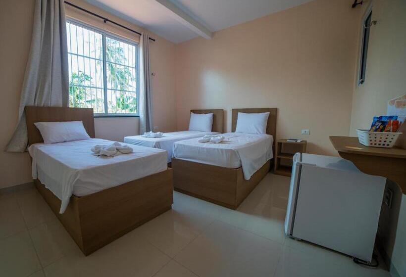 舒适三人间, Pousada Dos Corais