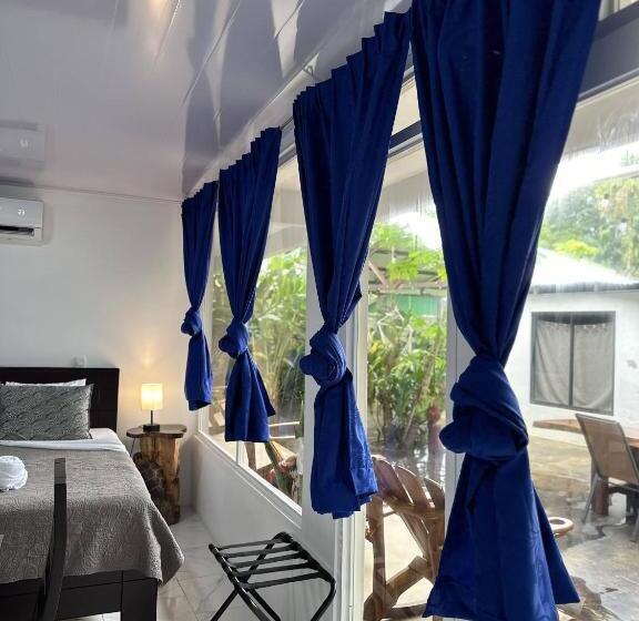 Студия Superior, Serendipity