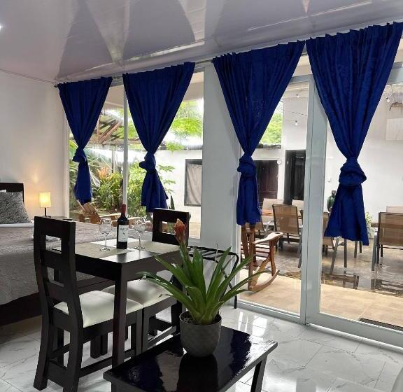 Студия Superior, Serendipity