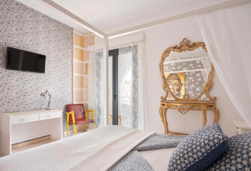 חדר סטנדרט עם מרפסת, Bella Colina I Vintage Hotel 1953