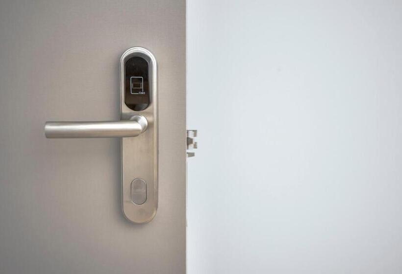 수피리어 룸, Atlantico