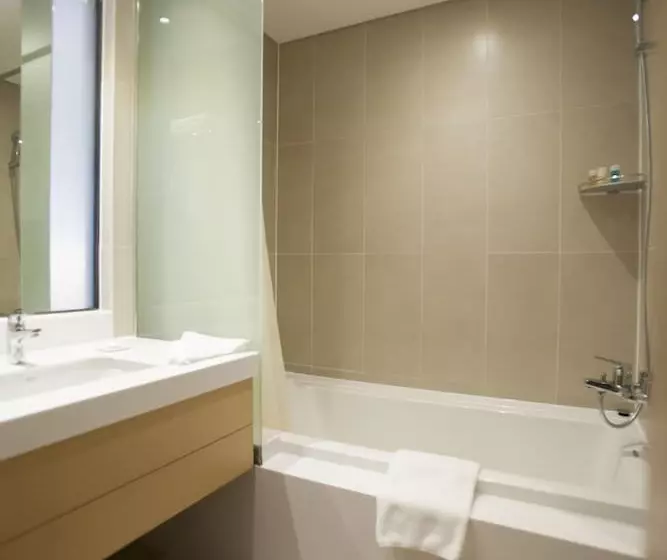 Standard Room, Best Western Hotel Gunsan