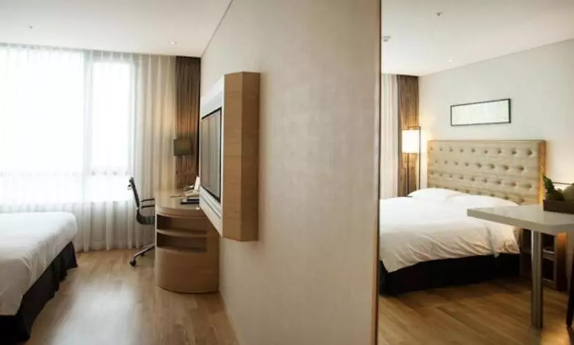1 Bedroom Apartment, Best Western Hotel Gunsan