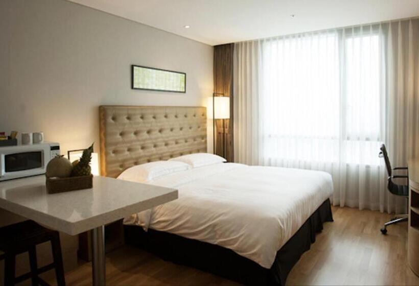 شقة غرفة واحدة, Best Western Hotel Gunsan