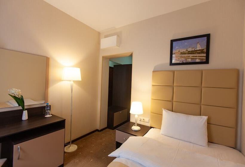 اتاق استاندارد یک نفره, Boris Godunov