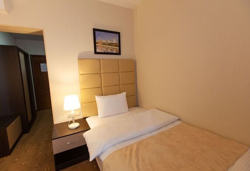 اتاق استاندارد یک نفره, Boris Godunov