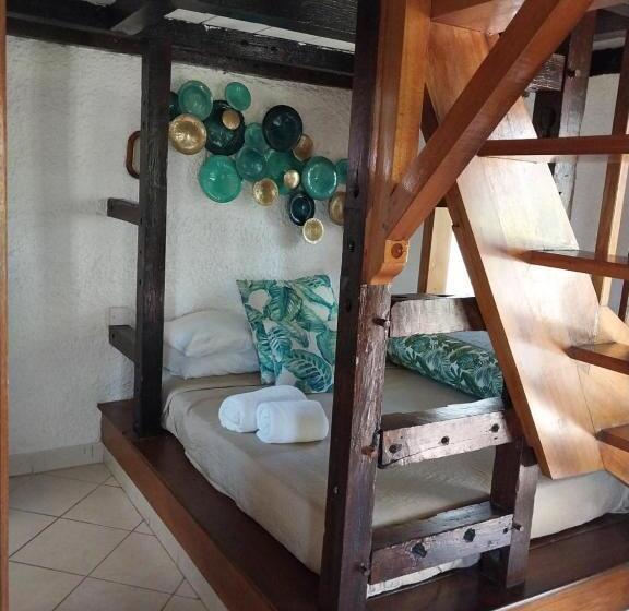 بنگله خانوادگی, Chillpill Guest House