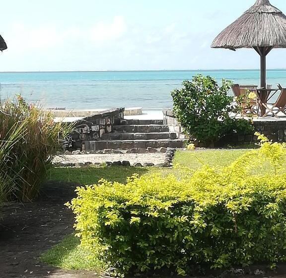 Chambre Triple Standard Vue Jardin, Chillpill Guest House