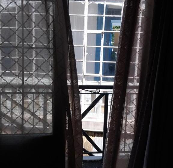 Chambre Economy, Chillpill Guest House