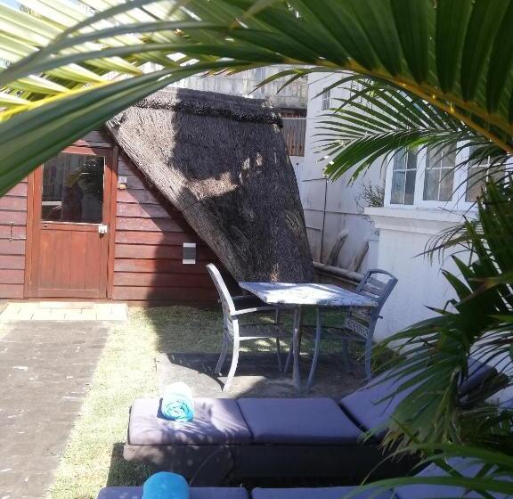 Chambre Triple Standard, Chillpill Guest House